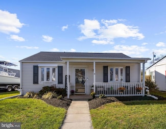 1017 Thomas Rd, Glen Burnie, MD 21060