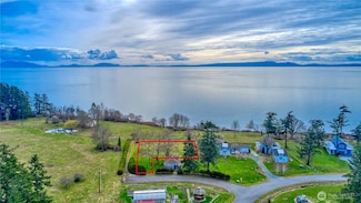 2202 Seabright Loop, Point Roberts, WA 98281