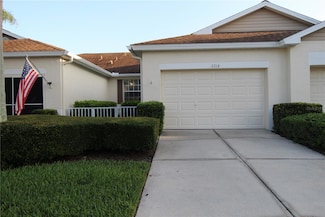 2218 Nantucket Dr Unit 44, Sun City Center, FL 33573