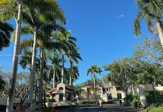 20220 NE 3rd Ct Unit 4, Miami, FL 33179