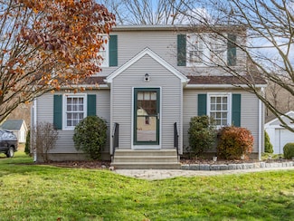 71 Treadwell Ave, Thomaston, CT 06787