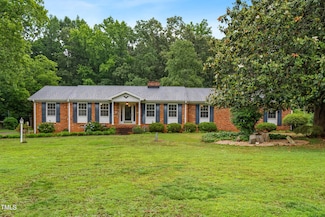 6909 Hickory Dr, Raleigh, NC 27603
