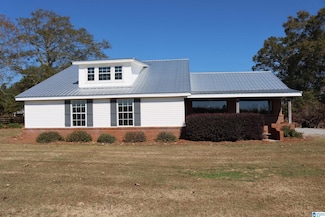 1235 3rd St, Clanton, AL 35045