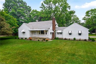 1283 Greensburg Rd, Uniontown, OH 44685