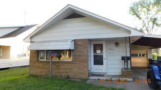 1240 S 11th Ave, Wausau, WI 54401