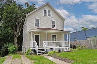 5919 Bramble Ave, Cincinnati, OH 45227