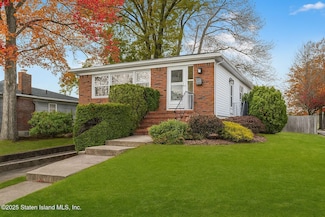 473 Arden Ave, Staten Island, NY 10312