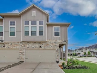 5502 Amber Brook Ln, Fulshear, TX 77441