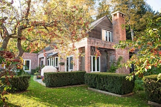 487 Vermont Route 100, Londonderry, VT 05148