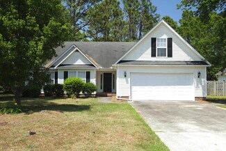 5101 Woods Edge Rd, Wilmington, NC 28409