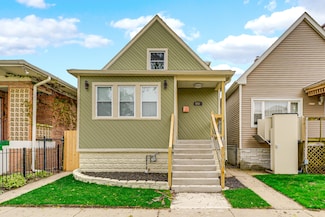 723 E 90th St, Chicago, IL 60619