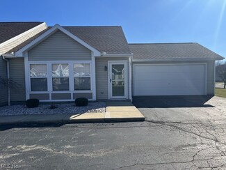 3379 Eagles Loft Unit A, Cortland, OH 44410