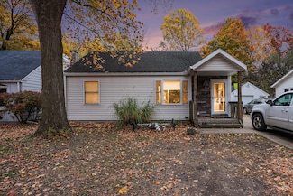 5418 Keyes Dr, Kalamazoo, MI 49004