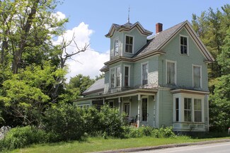1 Jewell St, Brooks, ME 04921