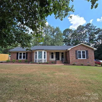 687 Tryon Place, Gastonia, NC 28054