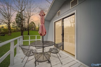 1733 Alabama 117, Mentone, AL 35984