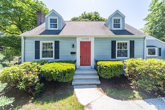 6 Macarthur Rd, Natick, MA 01760