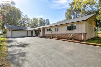 19230 South Ct, Sonora, CA 95370