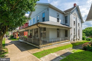 412 Main St, Denver, PA 17517