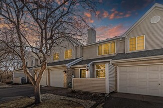 9241 Troon Ct Unit 27, Woodbury, MN 55125