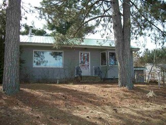 W5756 N Island Dr, Endeavor, WI 53930