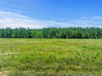 2799 White Rose Ln, Lake Charles, LA 70611
