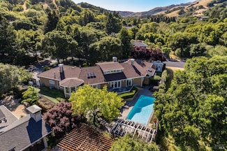 1 Golden Lily Place, San Rafael, CA 94903