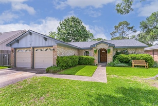 711 Seacliff Dr, Houston, TX 77062