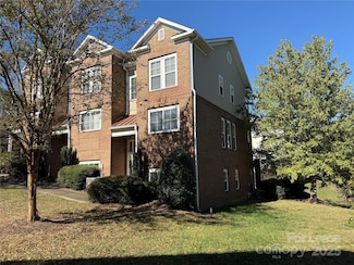 9122 Vilandry Way, Charlotte, NC 28273