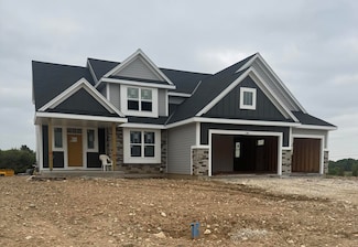 496 Limestone Ln, Slinger, WI 53086