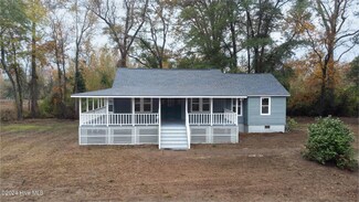 1655 Nc Highway 53 W, Elizabethtown, NC 28337