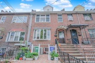 7315 12th Ave, Brooklyn, NY 11228