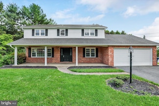 3968 Canada Dr, York, PA 17402