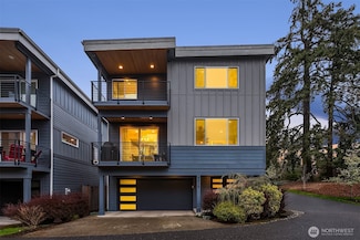 9915 123rd Ln NE, Kirkland, WA 98033