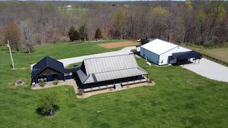 3315 Tanyard Rd, Lafayette, TN 37083