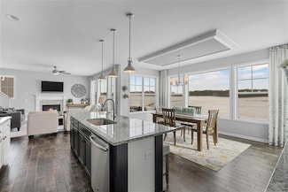 4121 Golden Wheat Run, Windsor, WI 53532