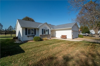3338 E Meadows Place, Eau Claire, WI 54701
