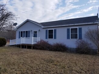 56 Crane Rd, Winter Harbor, ME 04693