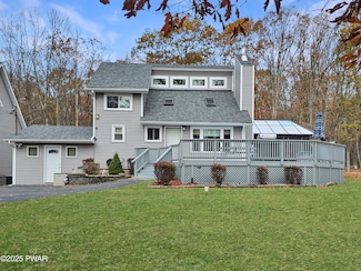 507 Log Tavern Rd, Milford, PA 18337