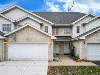 7912 W 105th St, Palos Hills, IL 60465