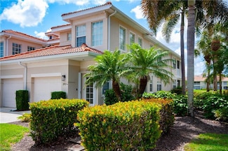 3045 Driftwood Way Unit 3707, Naples, FL 34109