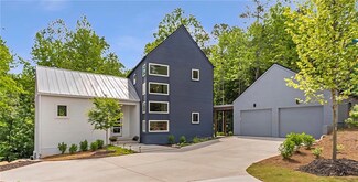 160 Cedarwood Ln, Roswell, GA 30075