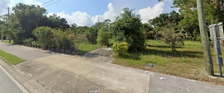593 Debary Ave, Deltona, FL 32725