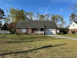 5870 McDonald Rd, Parkton, NC 28371