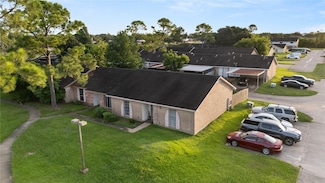 6913 Chasewood Dr, Missouri City, TX 77489