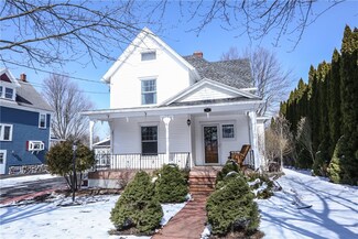 58 E Buffalo St, Churchville, NY 14428