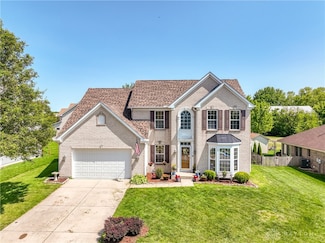 109 Barnside Dr, Englewood, OH 45322