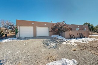 13 Conchas Loop, Santa Fe, NM 87508