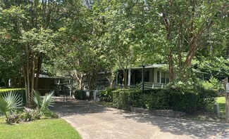 149 Hickory Hollow, Onalaska, TX 77360