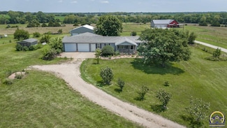 4910 Clark Rd, Meriden, KS 66512